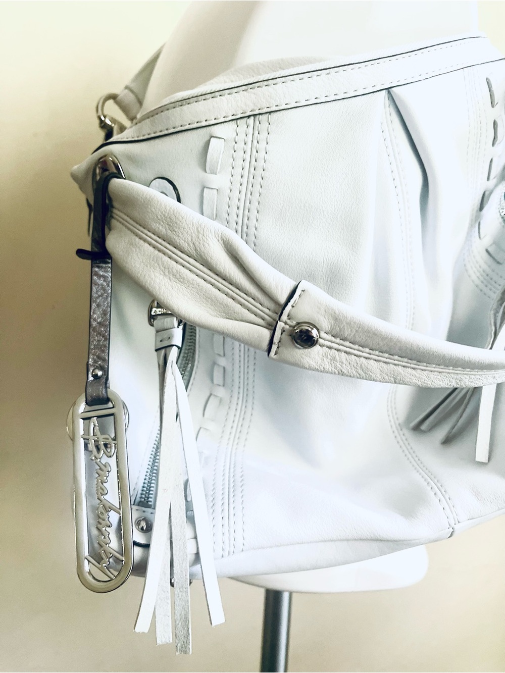 Genuine Leather Moto style satchel -White -Excellent Condition - Picture 6 of 7